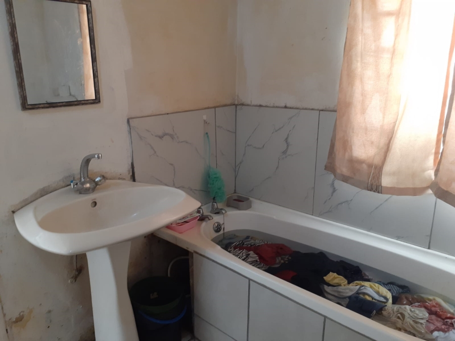 1 Bedroom Property for Sale in North End Lake Eastern Cape